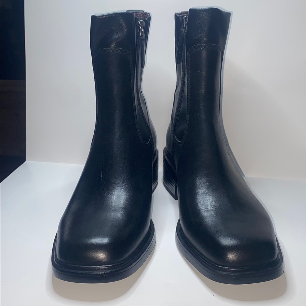 Franco Sarto woman’s Black Leather Chukka Boots with Side Zip